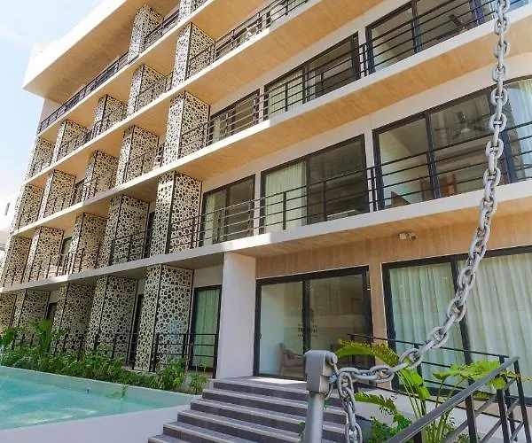 The Boat, Relax And Party, 2 Blocks From The Sea And 5th Ave 200 Mb Aparthotel Playa del Carmen